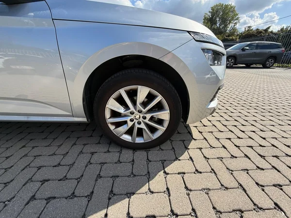 SKODA Kamiq (2021) — foto 17 van 24