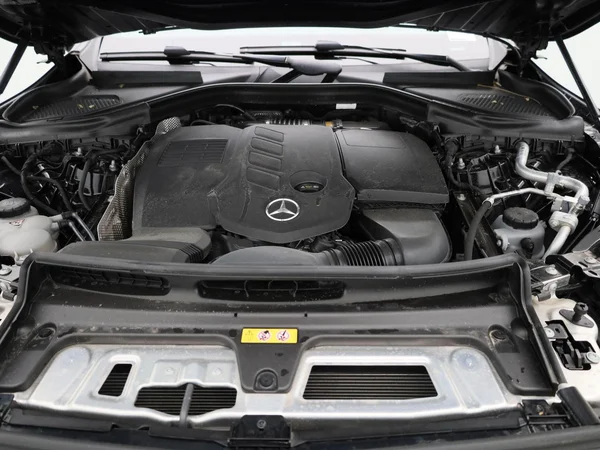 Mercedes-Benz GLC (2025) — foto 35 van 51