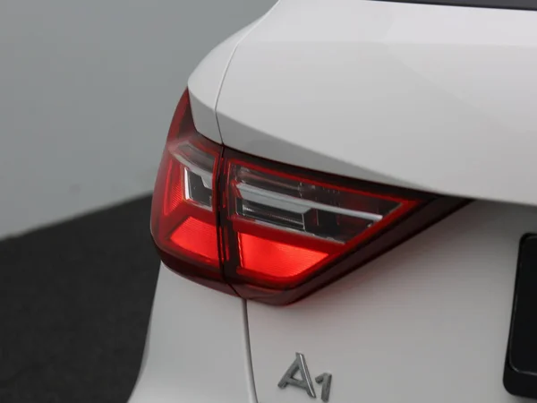 Audi A1 Sportback (2023) — foto 36 van 43
