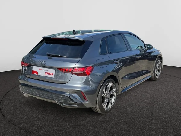 AUDI A3 Sportback (2025) — foto 12 van 22