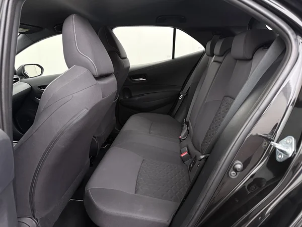 TOYOTA Corolla (2022) — foto 5 van 28