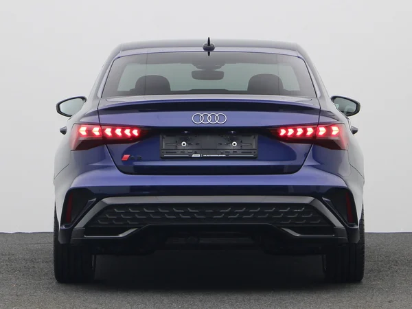 AUDI A3 Sedan (2024) — foto 11 van 24