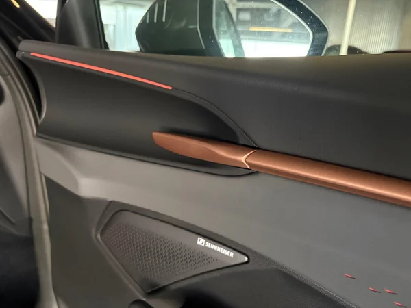 CUPRA Terramar e-Hybrid (PHEV) (2026) — foto 7 van 24