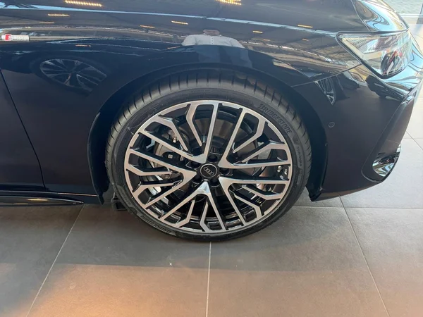 AUDI A6 Avant Dsl (2026) — foto 17 van 24