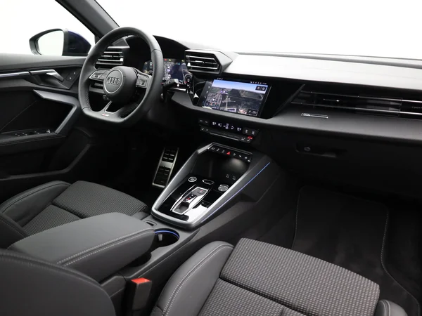 AUDI A3 Sedan (2025) — foto 19 van 25