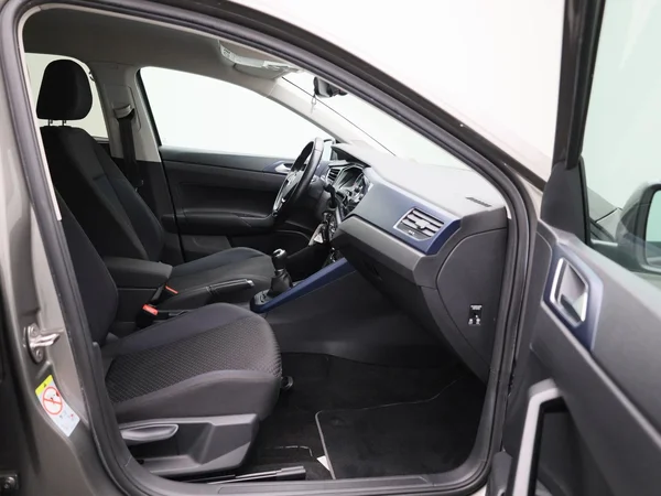 Volkswagen Polo (2021) — foto 30 van 40