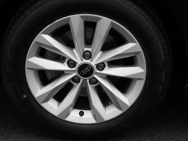Audi A3 (2023) — foto 5 van 39