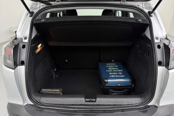 Opel Crossland (2022) — foto 11 van 26