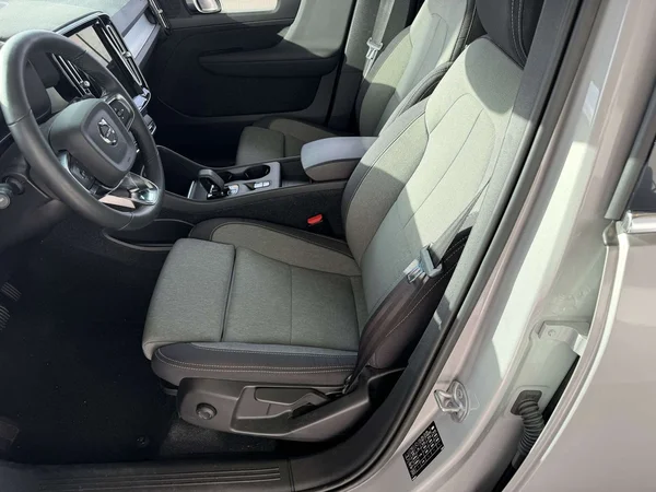 Volvo XC40 (2022) — foto 21 van 21
