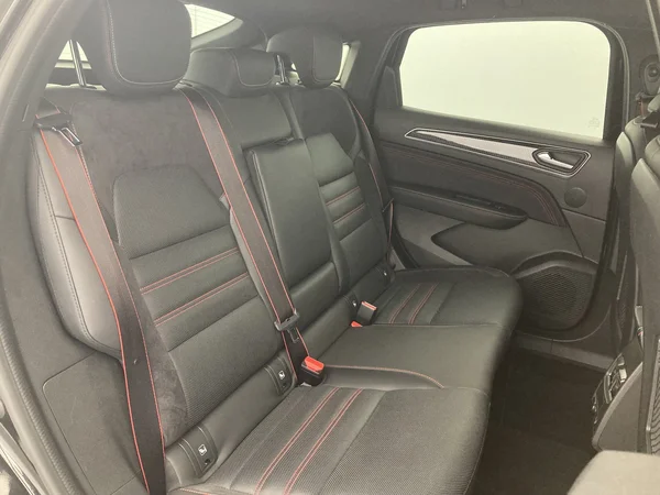 RENAULT Arkana (2022) — foto 22 van 33