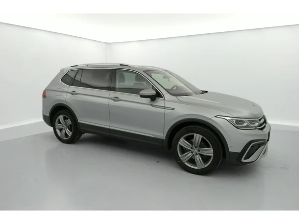 VOLKSWAGEN Tiguan Allspace (2021) — foto 33 van 36