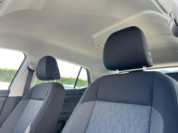 VOLKSWAGEN T-Cross (2025) — foto 13 van 24