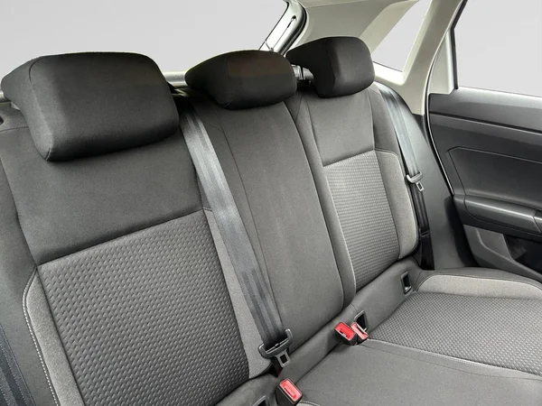 VOLKSWAGEN Polo (2024) — foto 16 van 22