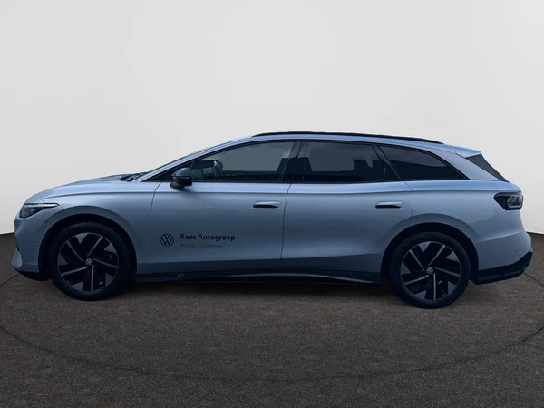 VOLKSWAGEN ID.7 Tourer (2026) — foto 12 van 22