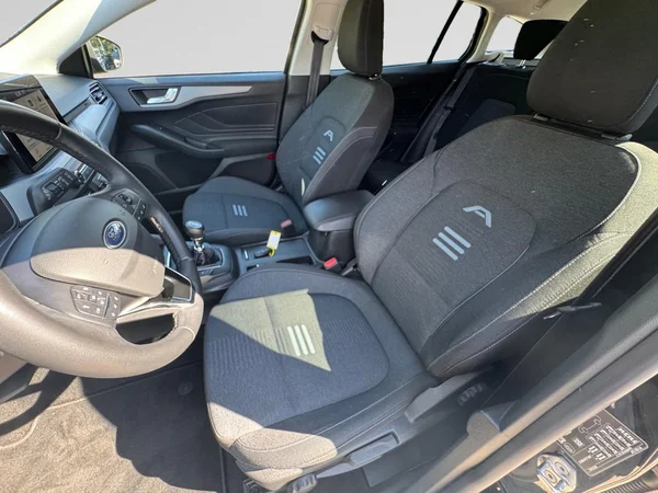 FORD Focus SW Active (2022) — foto 23 van 23