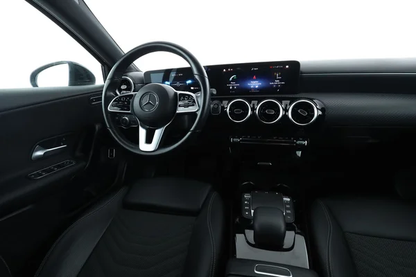 Mercedes-Benz A-Klasse (2022) — foto 4 van 16