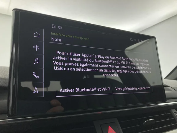 AUDI A4 Avant (2023) — foto 3 van 36