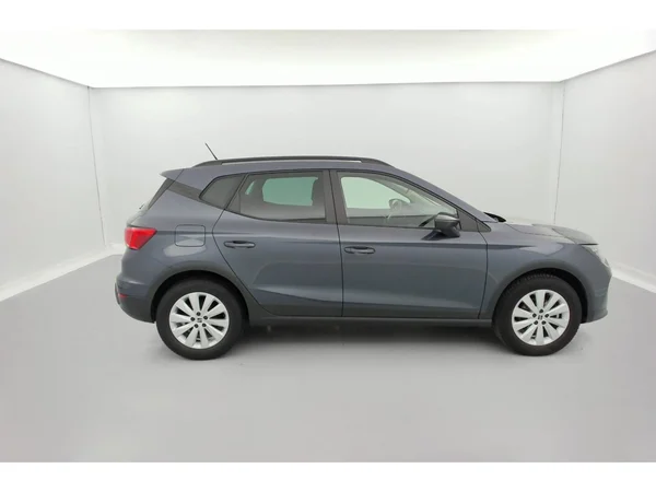 SEAT Arona (2023) — foto 3 van 34