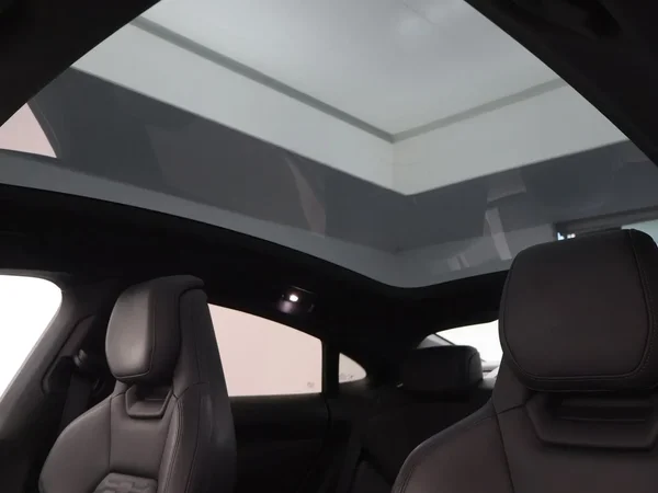 Audi e-tron GT (2022) — foto 14 van 28