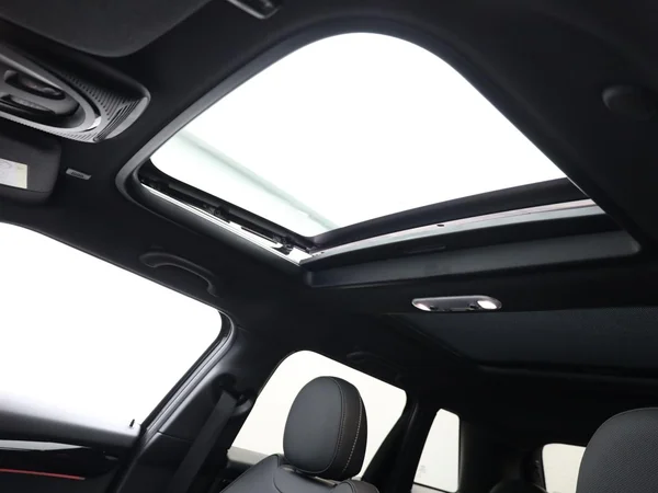 MINI Mini 5 Doors (F55 LCI II) (2022) — foto 14 van 21