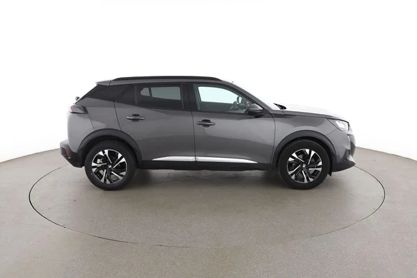 Peugeot 2008 (2008) — foto 13 van 16