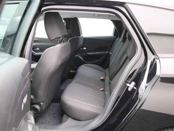 Peugeot 308 (2024) — foto 2 van 40