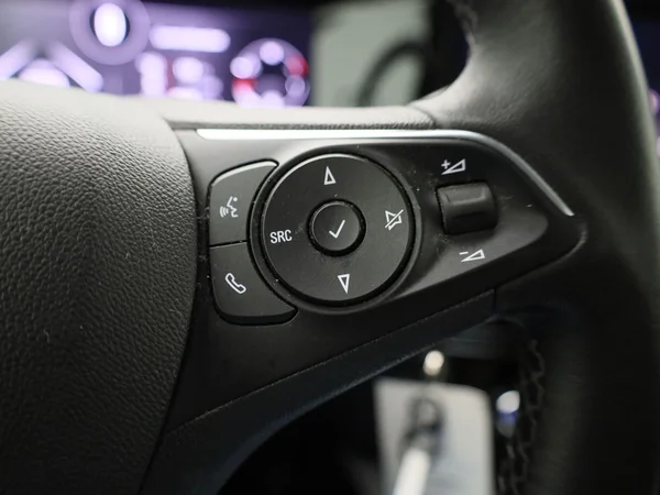 Opel Mokka (2023) — foto 10 van 36