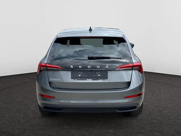 SKODA Scala (2023) — foto 14 van 21