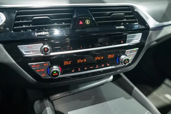BMW 5 Reeks (2022) — foto 24 van 38
