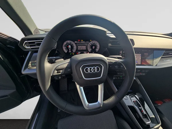AUDI A3 Sportback (2025) — foto 9 van 23