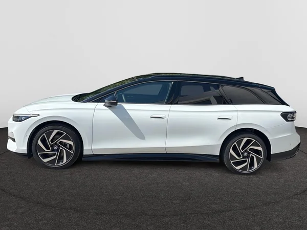 VOLKSWAGEN ID.7 Tourer (2026) — foto 12 van 24