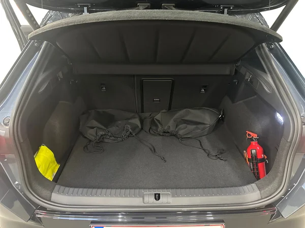 CUPRA Formentor e-Hybrid (PHEV) (2025) — foto 7 van 24