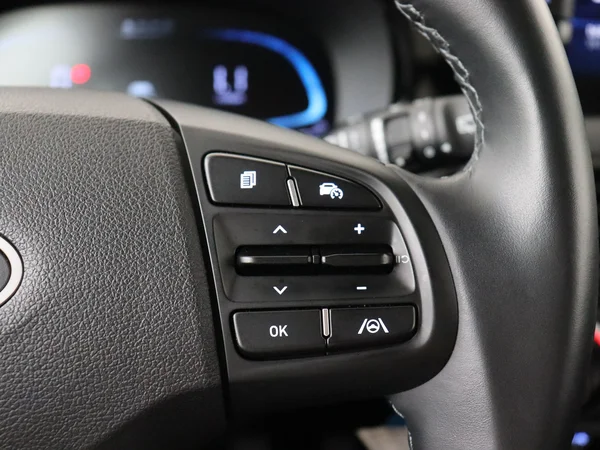 HYUNDAI i10 (2025) — foto 9 van 25