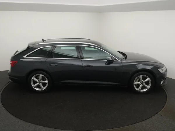 AUDI A6 Avant PHEV (2025) — foto 11 van 27