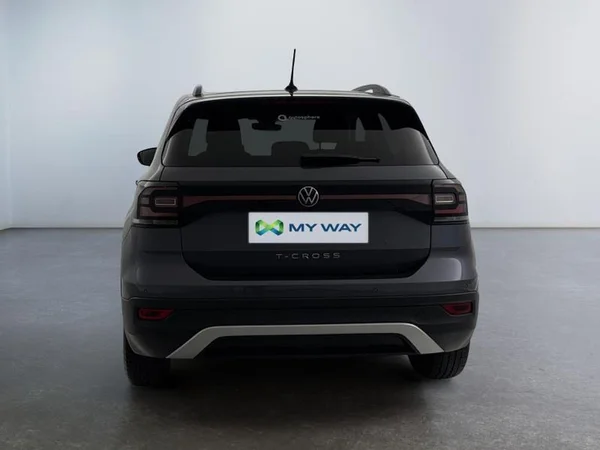 VOLKSWAGEN T-Cross (2022) — foto 23 van 27