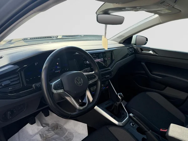VOLKSWAGEN Polo (2022) — foto 20 van 20