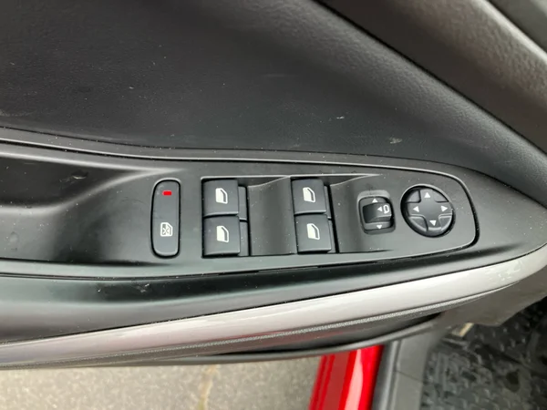 OPEL Grandland (2023) — foto 10 van 25