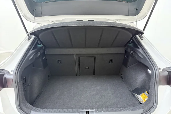 CUPRA Formentor E-Hybrid (PHEV) (2022) — foto 20 van 24