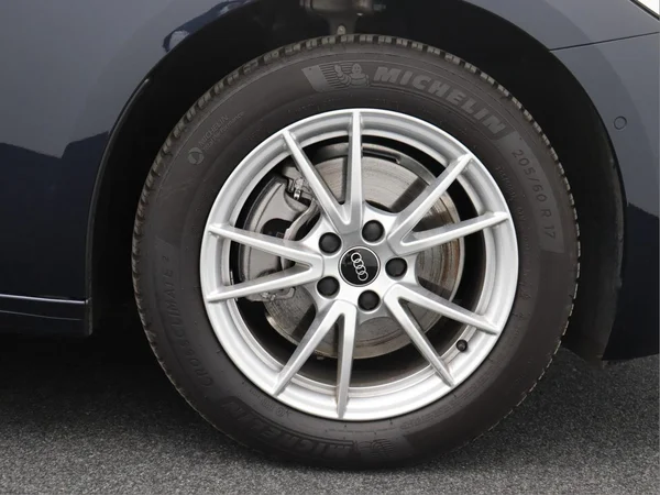 AUDI A5 Avant (2025) — foto 14 van 16