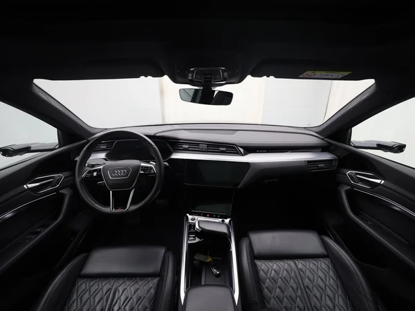 AUDI e-tron Sportback (2022) — foto 6 van 20