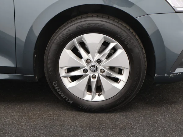 SKODA Octavia Combi (2022) — foto 23 van 23