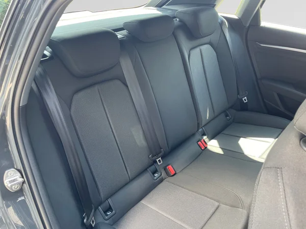 AUDI A3 Sportback (2024) — foto 11 van 19