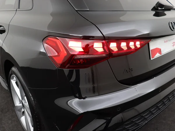 AUDI A3 Sportback (2025) — foto 7 van 18