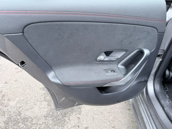 Mercedes-Benz CLA (2022) — foto 5 van 18