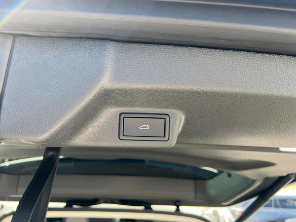 VOLKSWAGEN ID.Buzz Lwb (2026) — foto 15 van 24