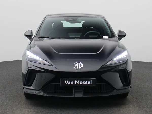 MG MG4 (2023) — foto 31 van 36