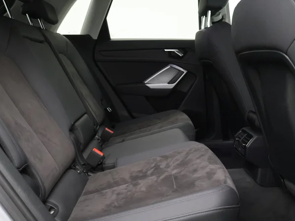 AUDI Q3 (2019) — foto 18 van 27