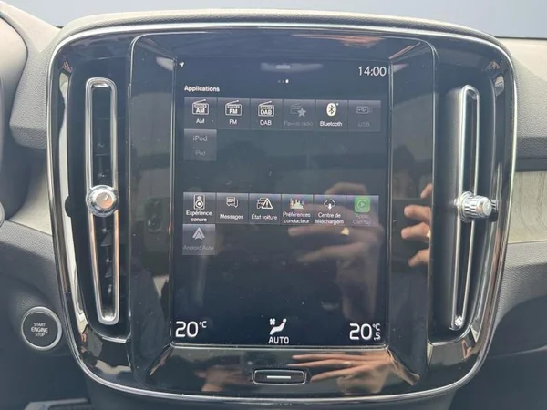 VOLVO XC40 (2020) — foto 9 van 29