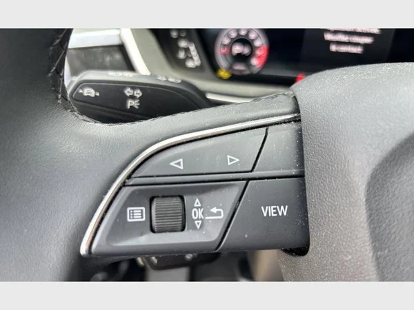 Audi Q3 (2025) — foto 26 van 34