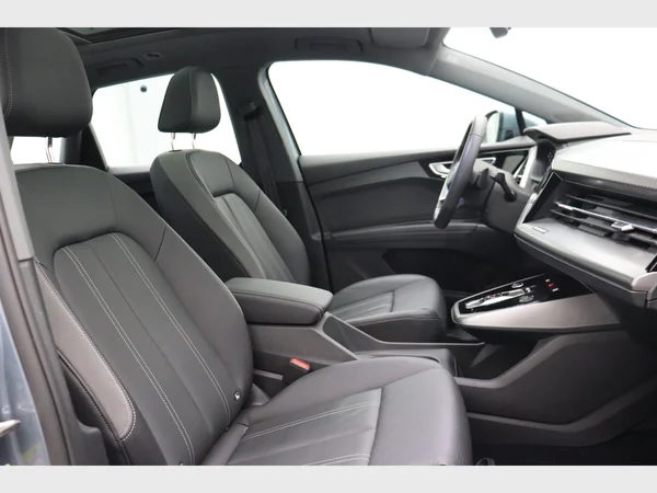 AUDI Q4 e-tron (2021) — foto 30 van 31